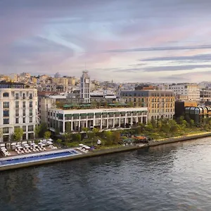 The Peninsula Hotel Istanboel